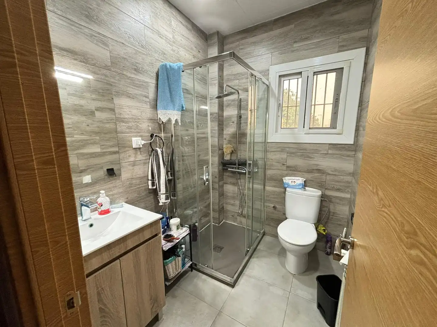 Baño de Casa o chalet en venta en Lleida con Aire acondicionado, Calefacción y Jardín privado
