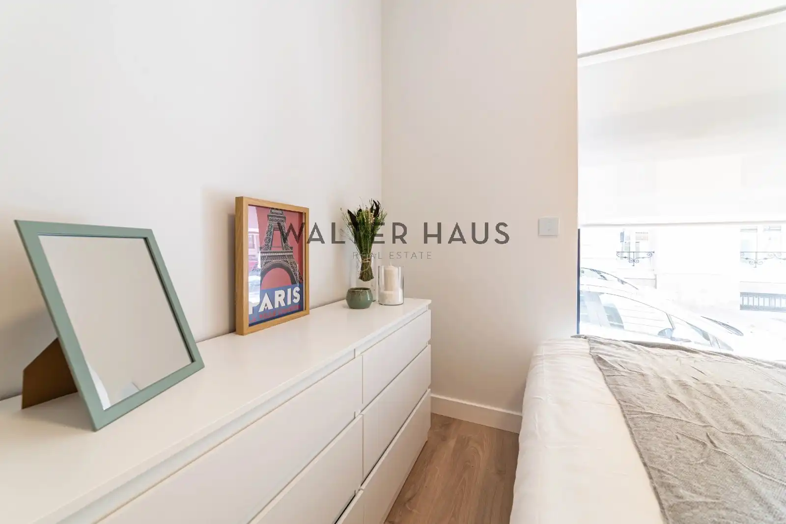 Bedroom of Flat for sale in Madrid  with Air Conditioner, Heating and Furnished