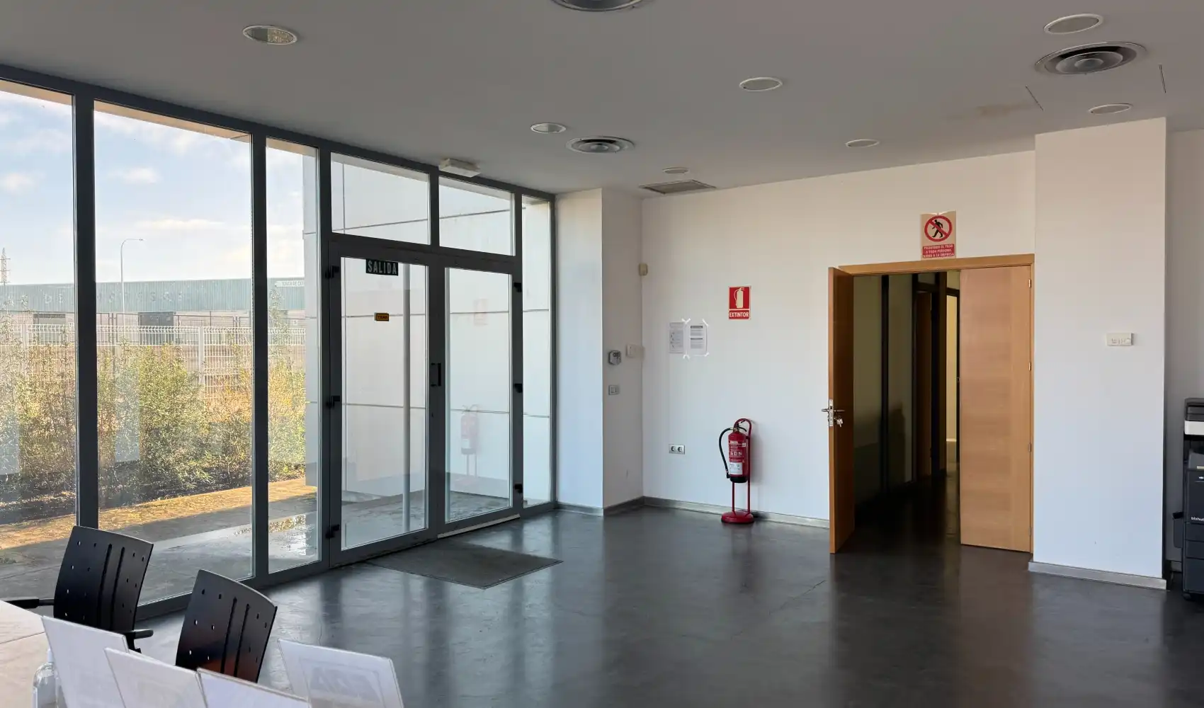 Nave industrial en venta en La Albuera