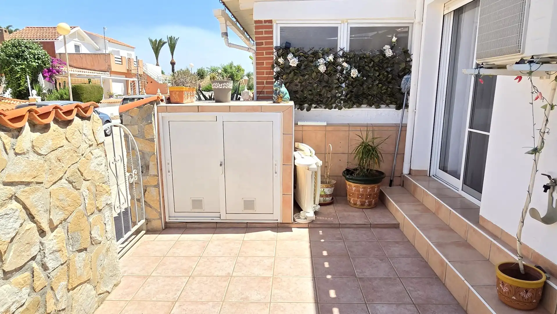 Balcony of Detached homes for sale in Cartagena  with Air Conditioner, Terrace and Furnished