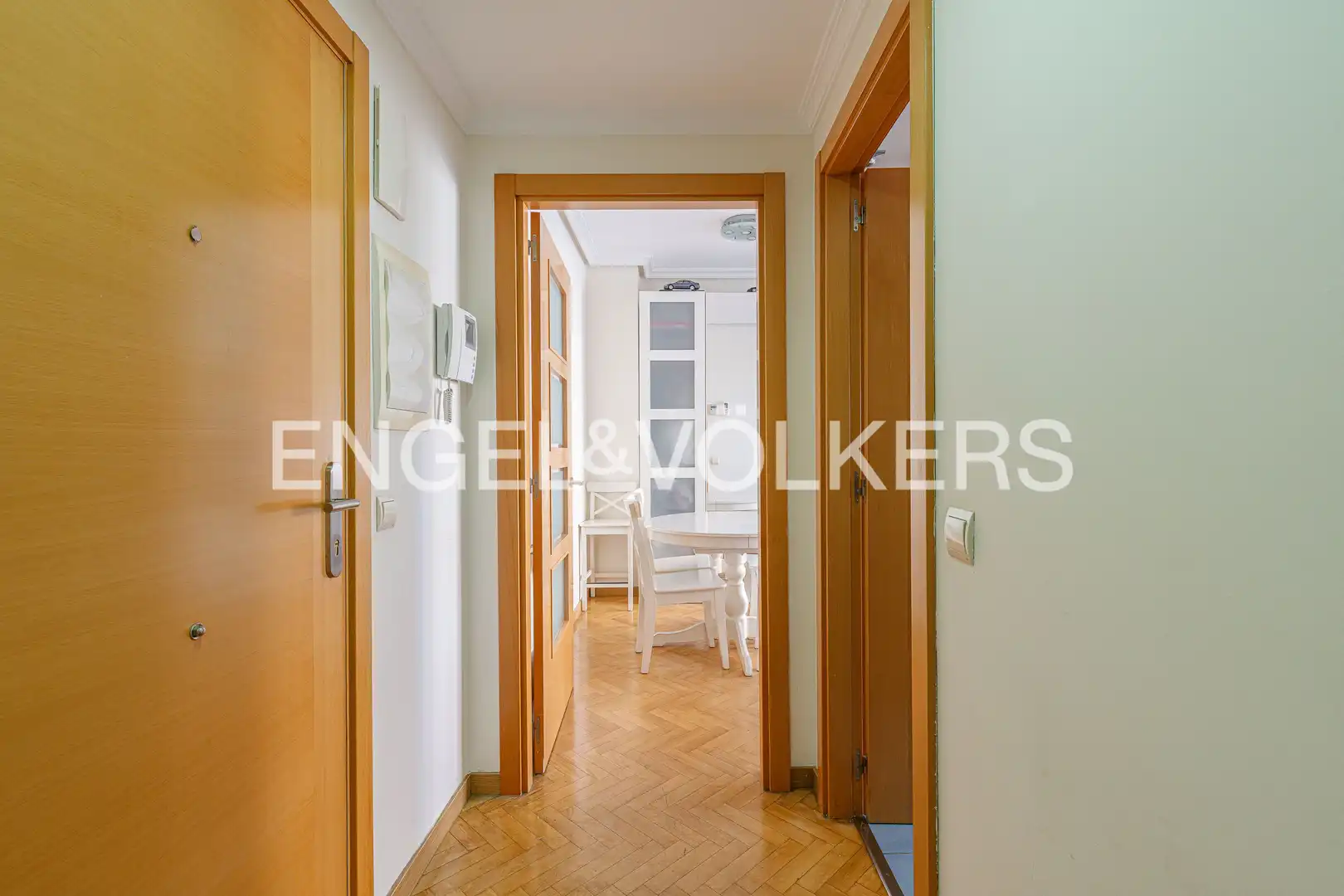 Piso en venta en Coslada con Aire acondicionado, Calefacción y Parquet
