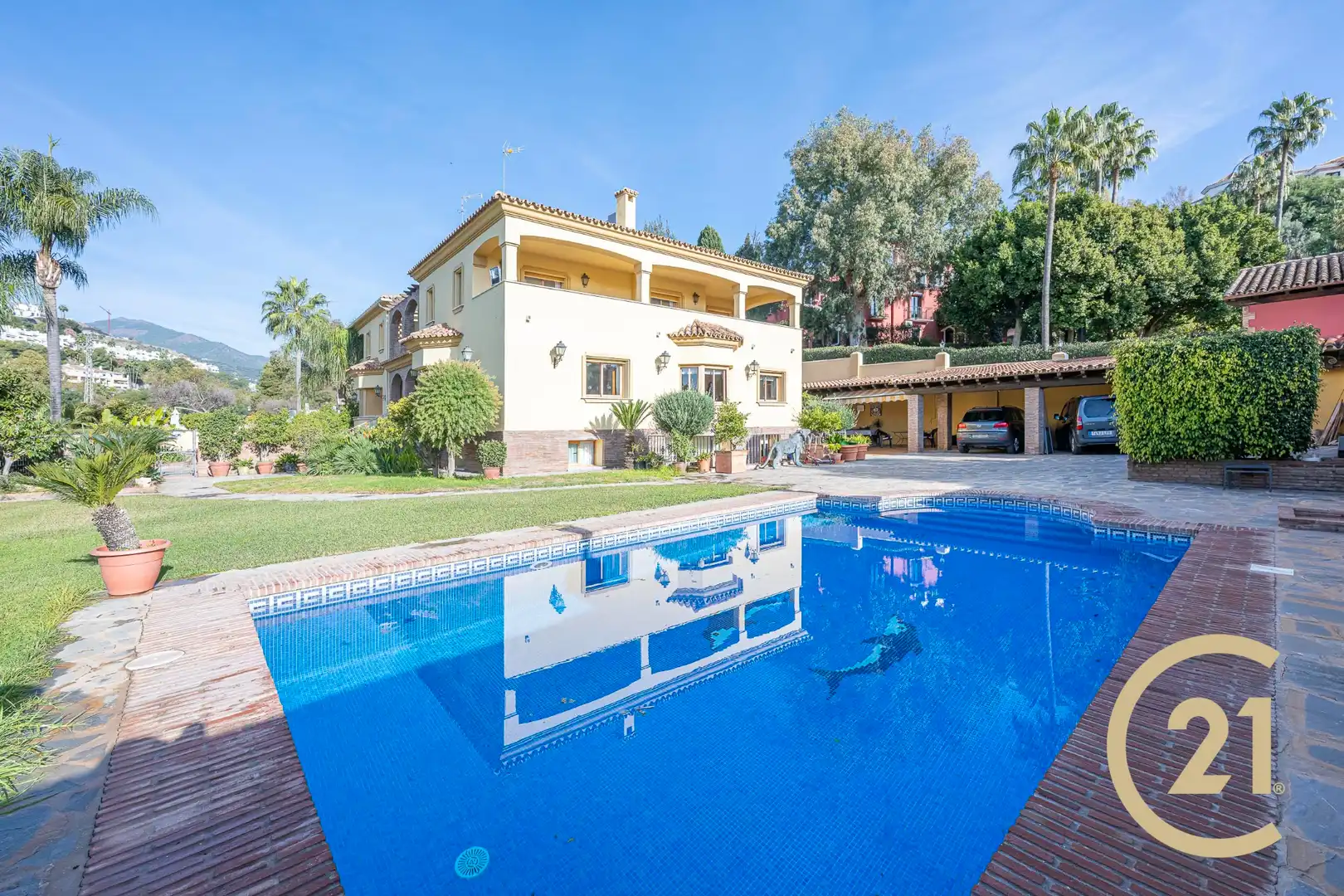 Jardín de Casa adosada en venta en Benahavís con Aire acondicionado, Jardín privado y Terraza