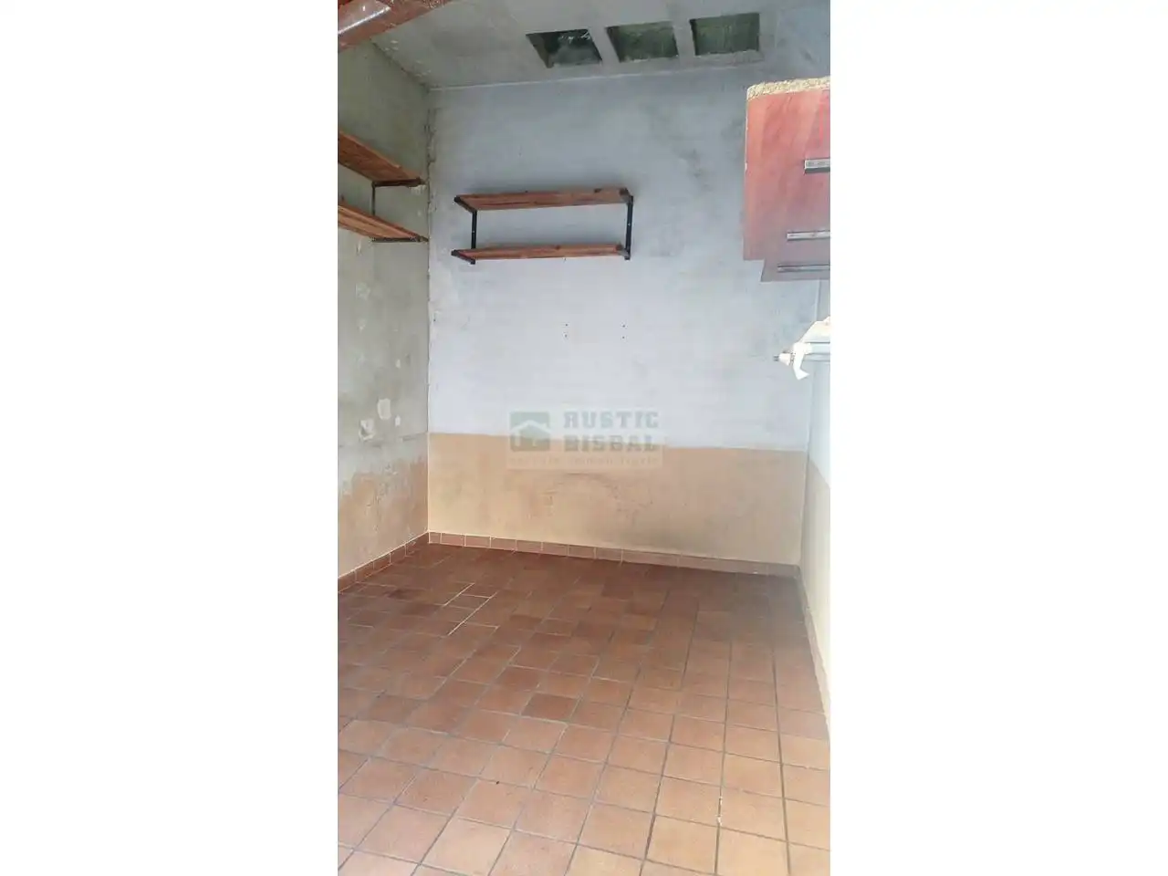 Küche von Garage zur Miete in La Bisbal d'Empordà