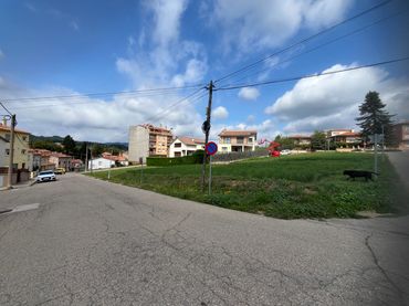 Terreny residencial en venda a Avinguda Nen Jesús de Praga 17