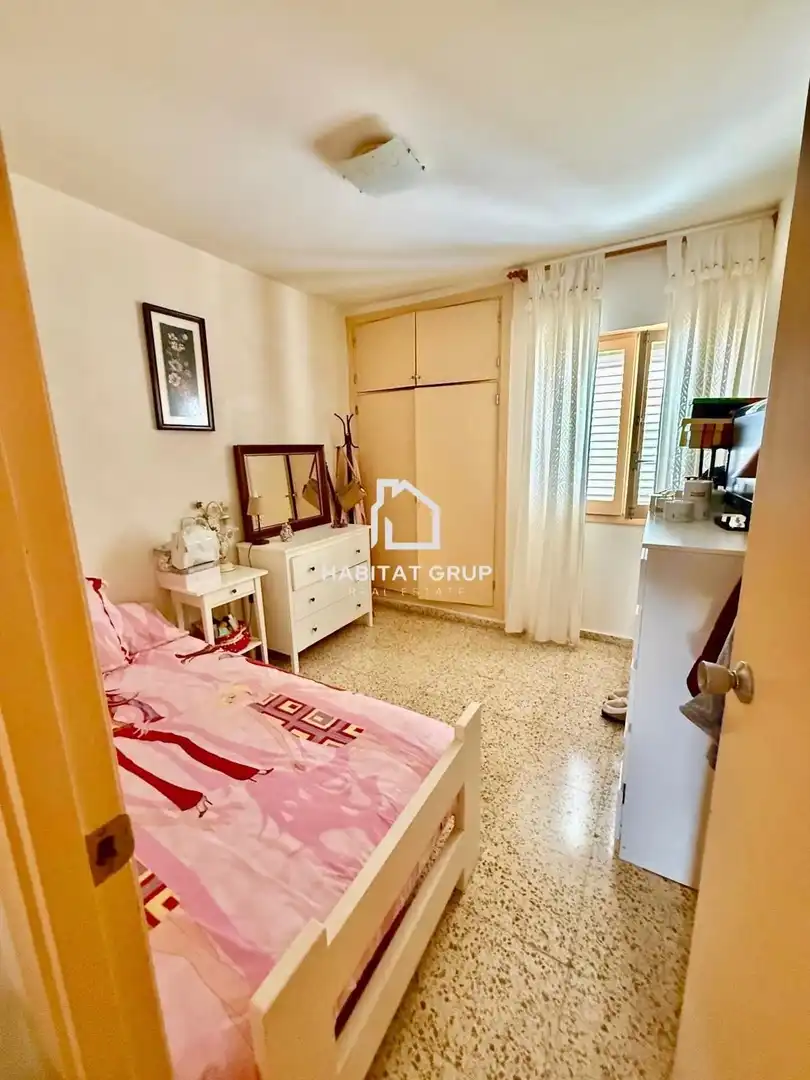 Habitación de Piso en venta en Santa Eulària des Riu con Aire acondicionado, Calefacción y Terraza