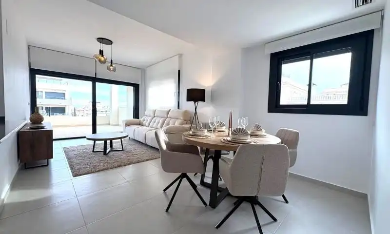 Apartamento con piscina en venta en Orihuela Costa, imagen 12
