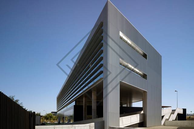 Oficina en Alquiler en Calle del Puerto de Somport en Las Tablas