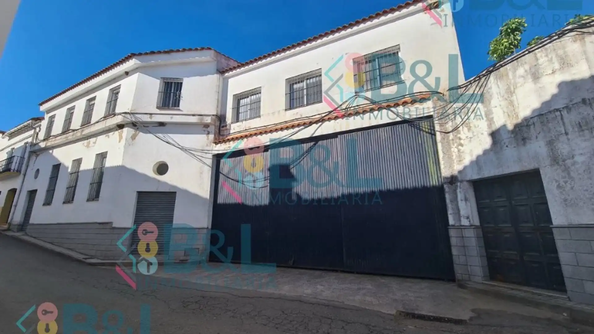 Exterior view of Industrial buildings for sale in Jabugo