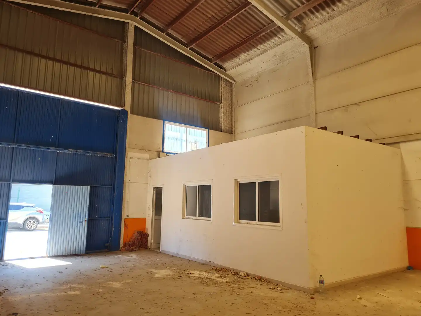 Industrial buildings for sale in Guillena