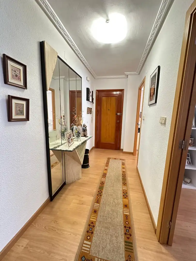 Piso en venta en Llíria con Aire acondicionado, Parquet y Terraza
