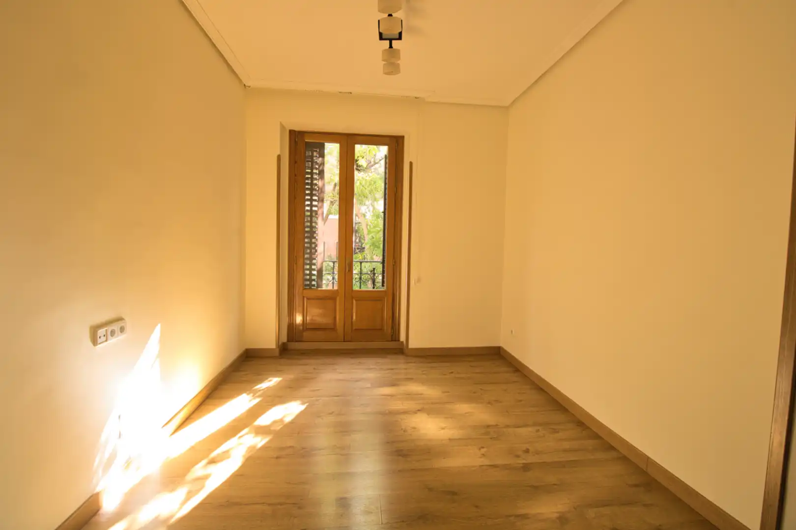 Appartamento con ascensore in affitto a Calle de Castelló, imagen 22