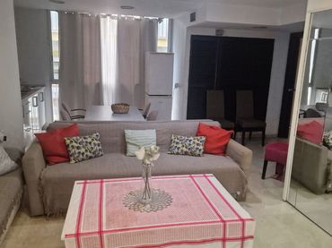 Flat with lift for sale in Casco Antiguo
