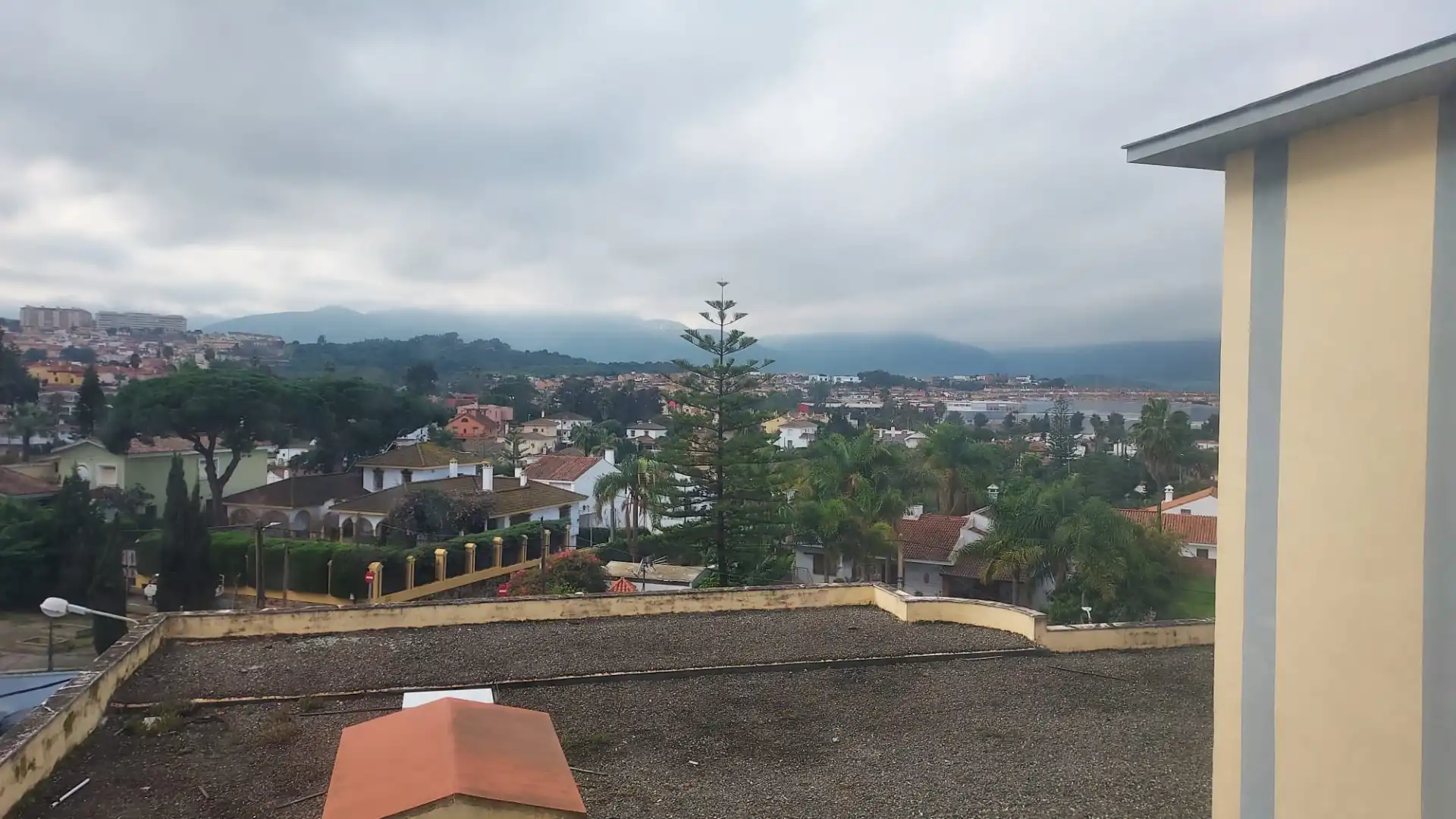 Vista exterior de Oficina de alquiler en Algeciras