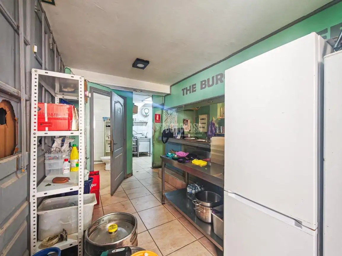 Cocina de Local en venta en Arona