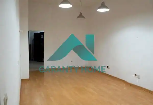 Local comercial en venda a Casco Antiguo, imagen 7