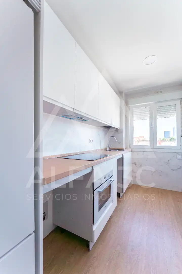 Kitchen of Flat for sale in Madrid  with Terrace
