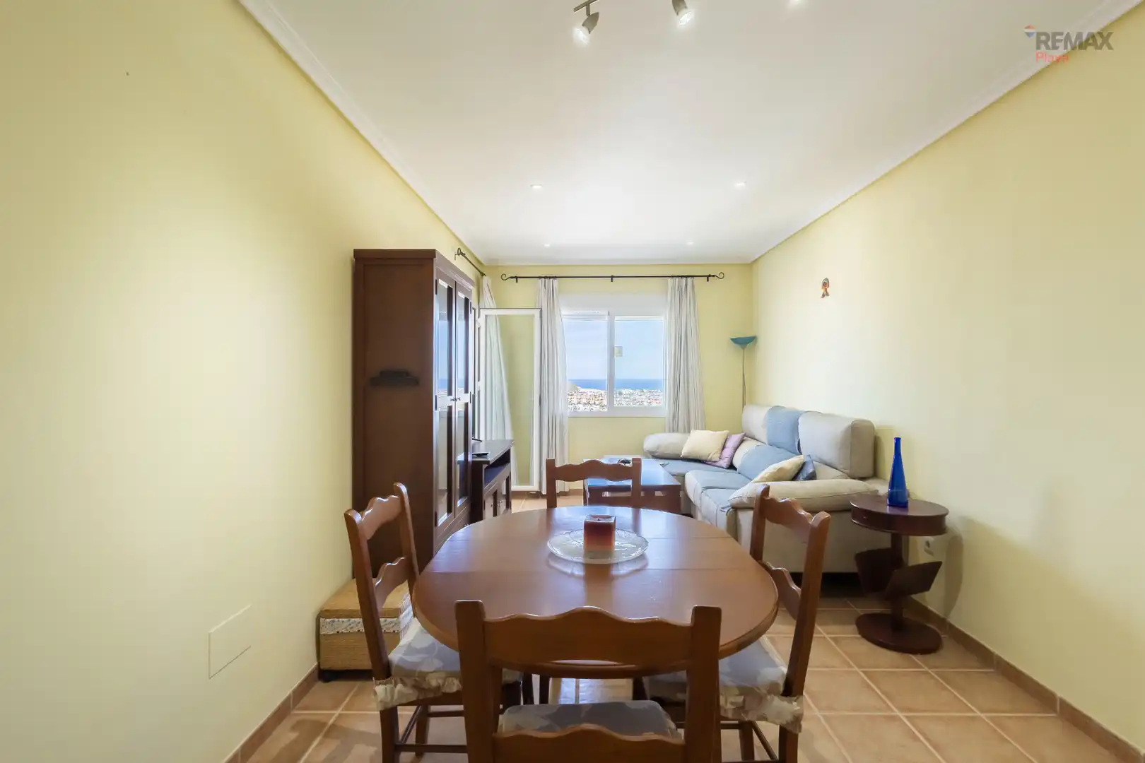 Sala d'estar de Apartament en venda en Vera amb Aire condicionat, Terrassa i Piscina comunitària