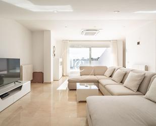 Sala d'estar de Dúplex en venda en Sitges amb Aire condicionat, Calefacció i Terrassa