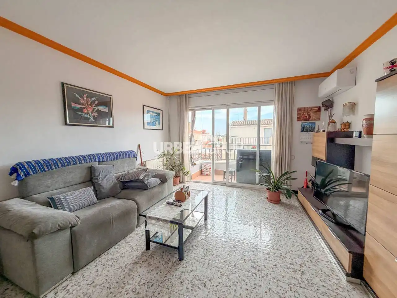 Sala de estar de Piso en venta en Terrassa con Aire acondicionado, Calefacción y Balcón