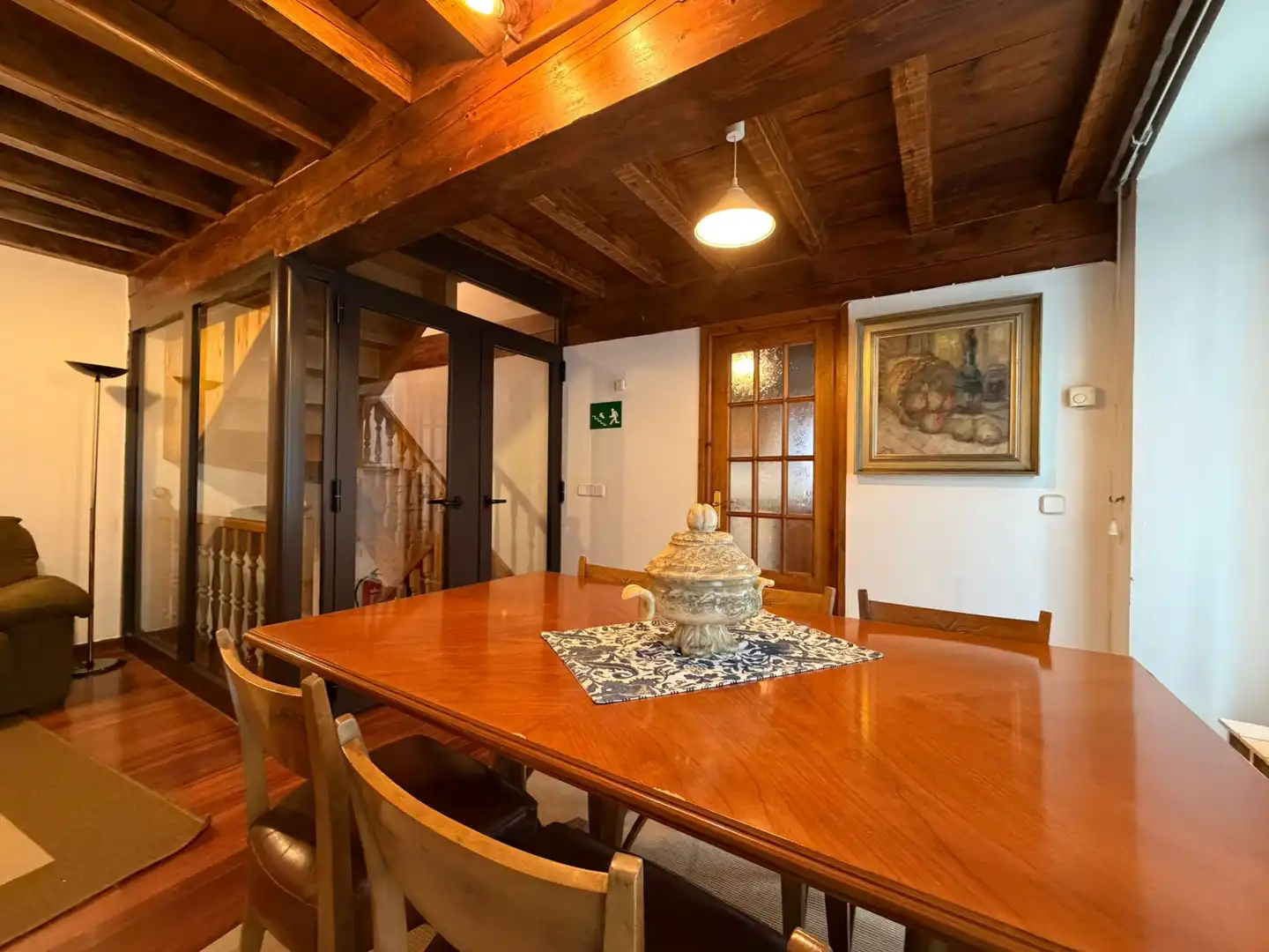 Menjador de Casa o xalet en venda en Vielha e Mijaran amb Calefacció, Parquet i Moblat