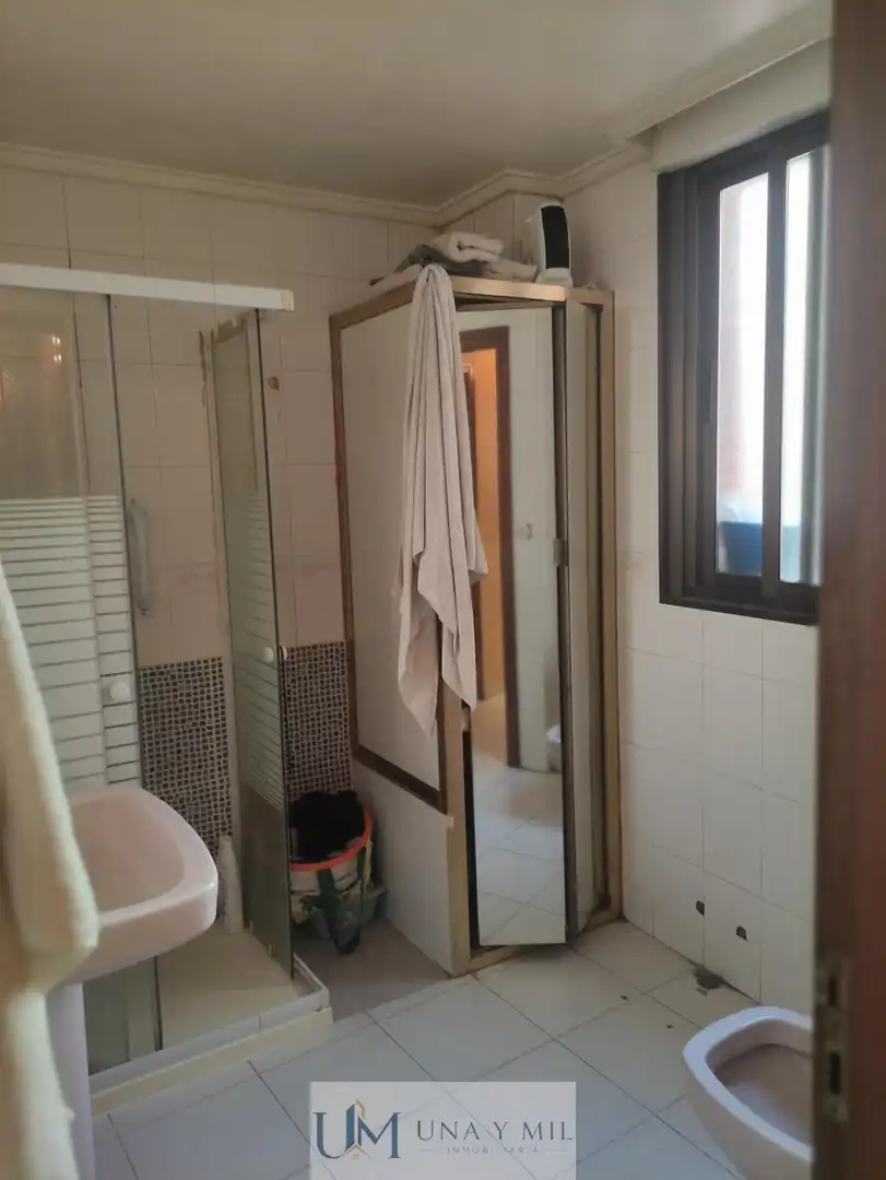Badezimmer von Wohnung zum Verkauf in Salamanca mit Heizung und Terrasse