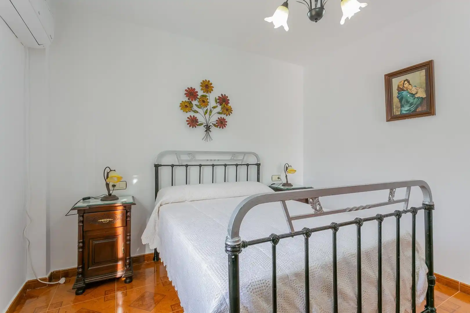 Habitación de Casa o chalet en venta en Albuñuelas con Aire acondicionado, Jardín privado y Terraza