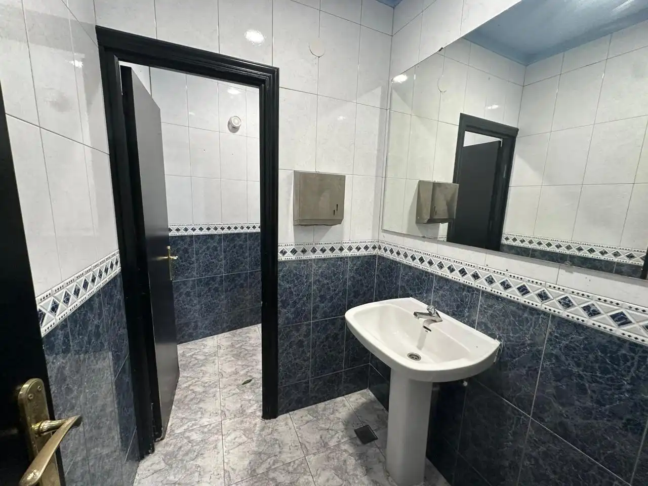 Business premises for sale in Hospicio 2, imagen 9