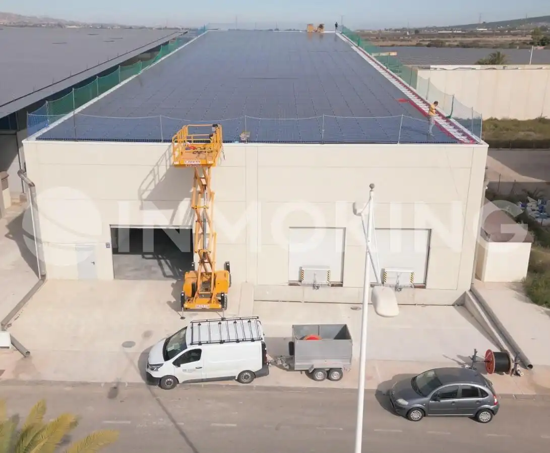 Außenansicht von Fabrikhallen zur Miete in Alhama de Murcia