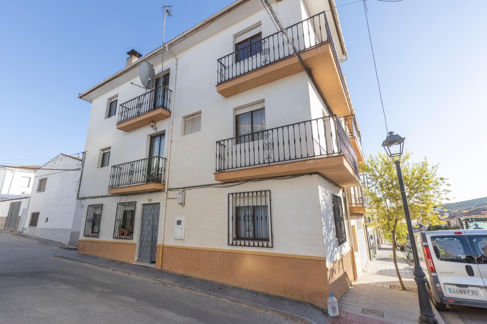 Vista exterior de Casa o chalet en venta en Campotéjar con Aire acondicionado y Amueblado