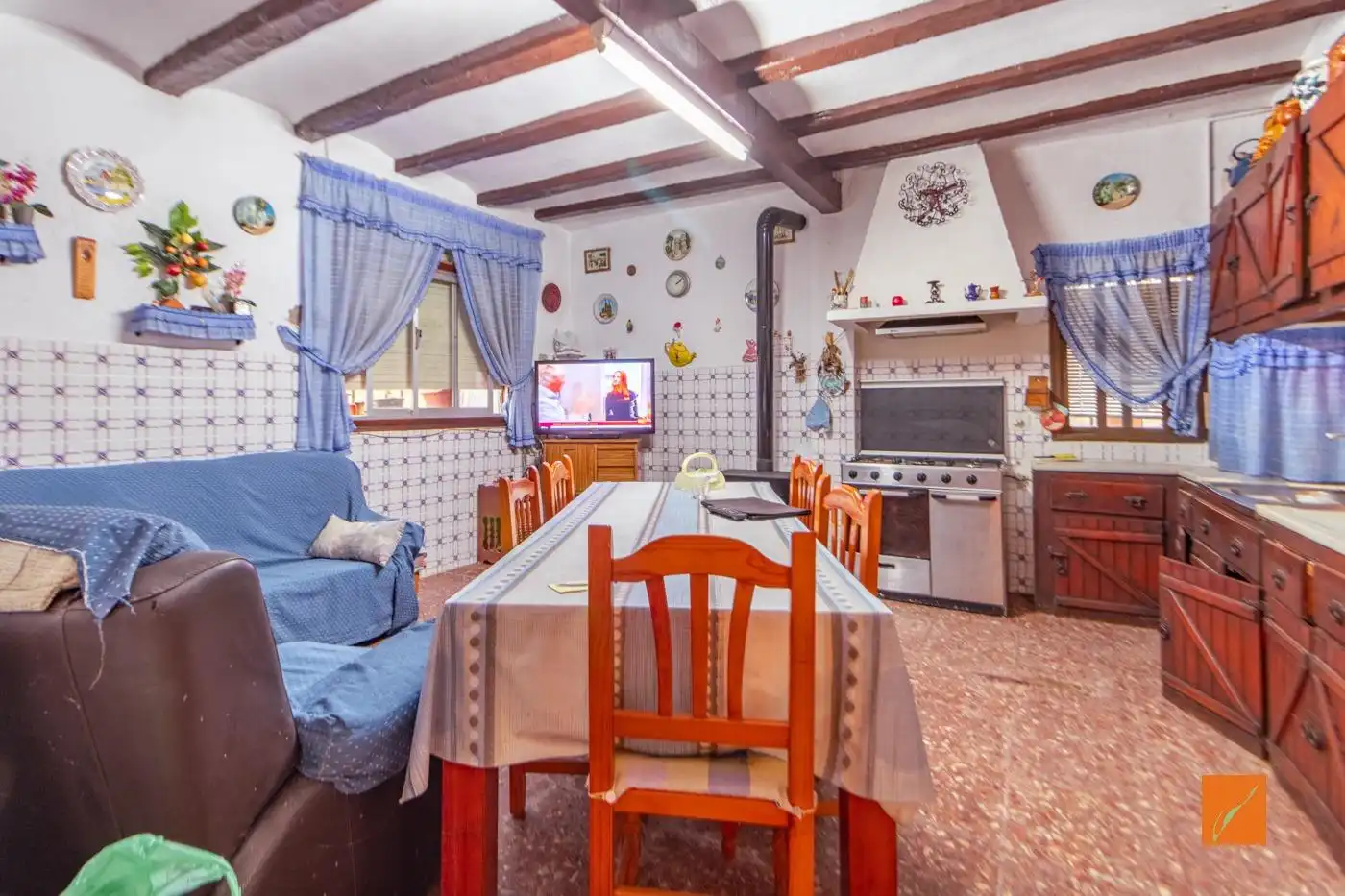 Menjador de Finca rústica en venda en Masdenverge amb Calefacció, Jardí privat i Terrassa