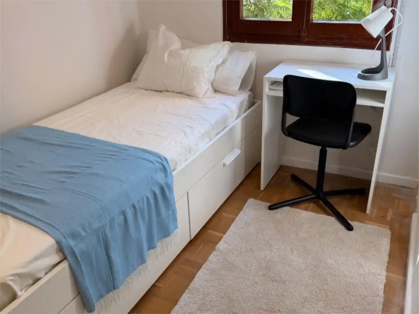 Habitación de Apartamento de alquiler en Leganés con Amueblado