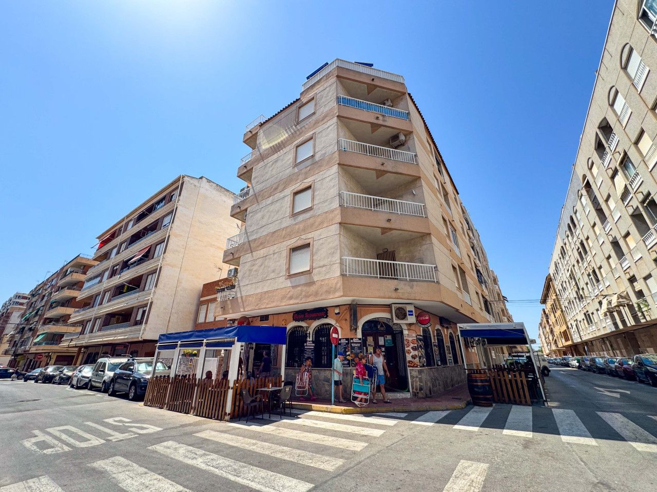Exterior view of Apartment for sale in Torrevieja  with Air Conditioner, Heating and Terrace