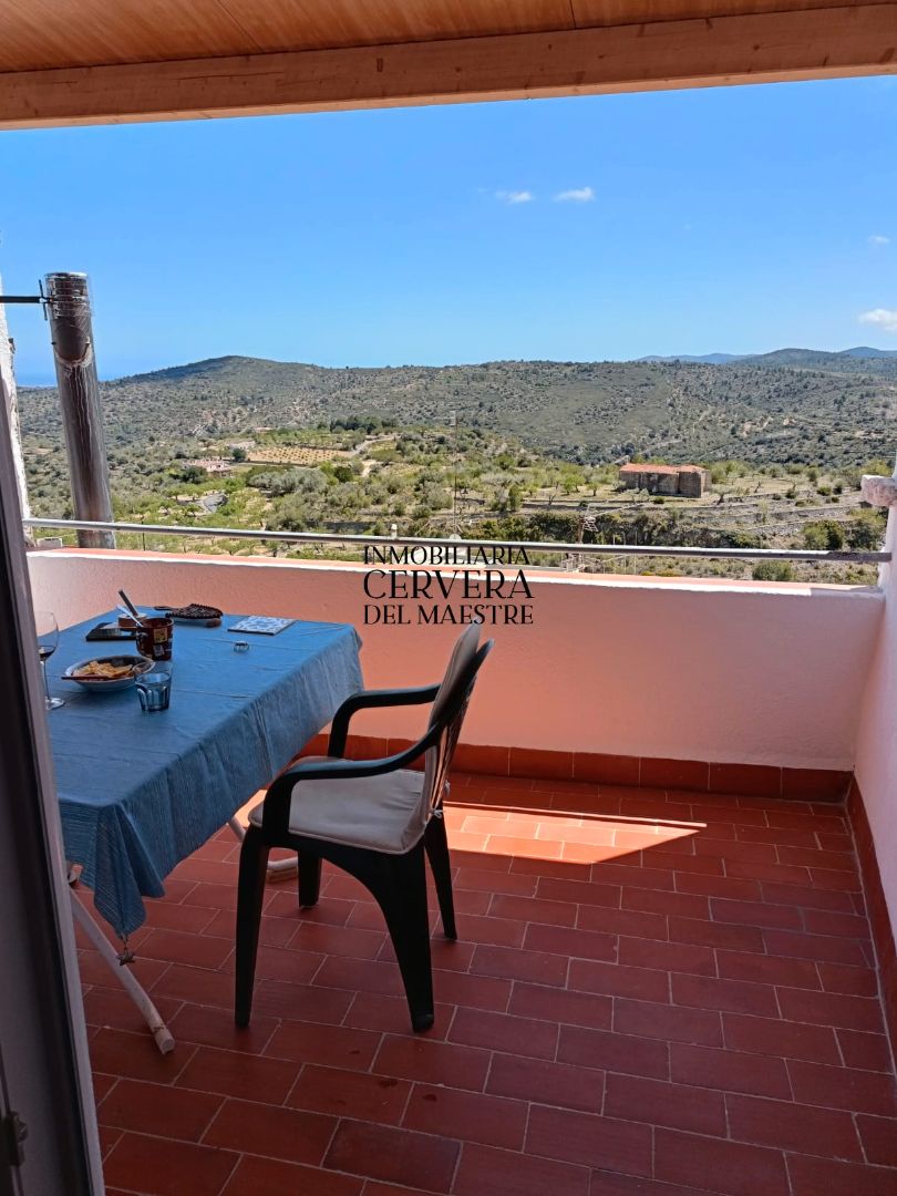 Single-family semi-detached for sale in Cervera del Maestre