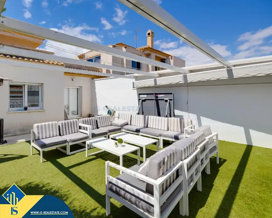 Xalet amb piscina en venda a Nueva Torrevieja - Aguas Nuevas, imagen 5