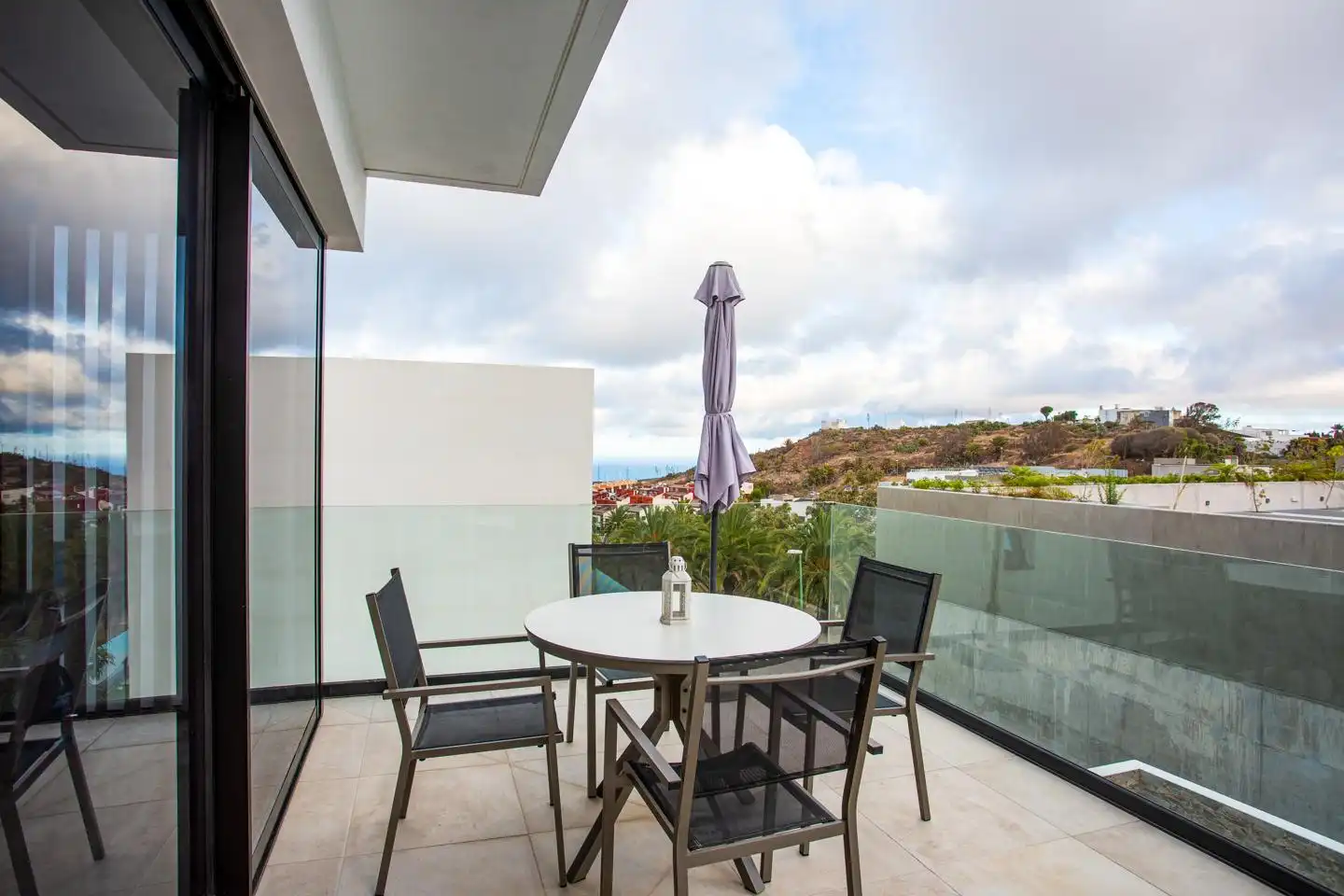 Terraza de Casa o chalet en venta en Las Palmas de Gran Canaria con Jardín privado, Terraza y Piscina