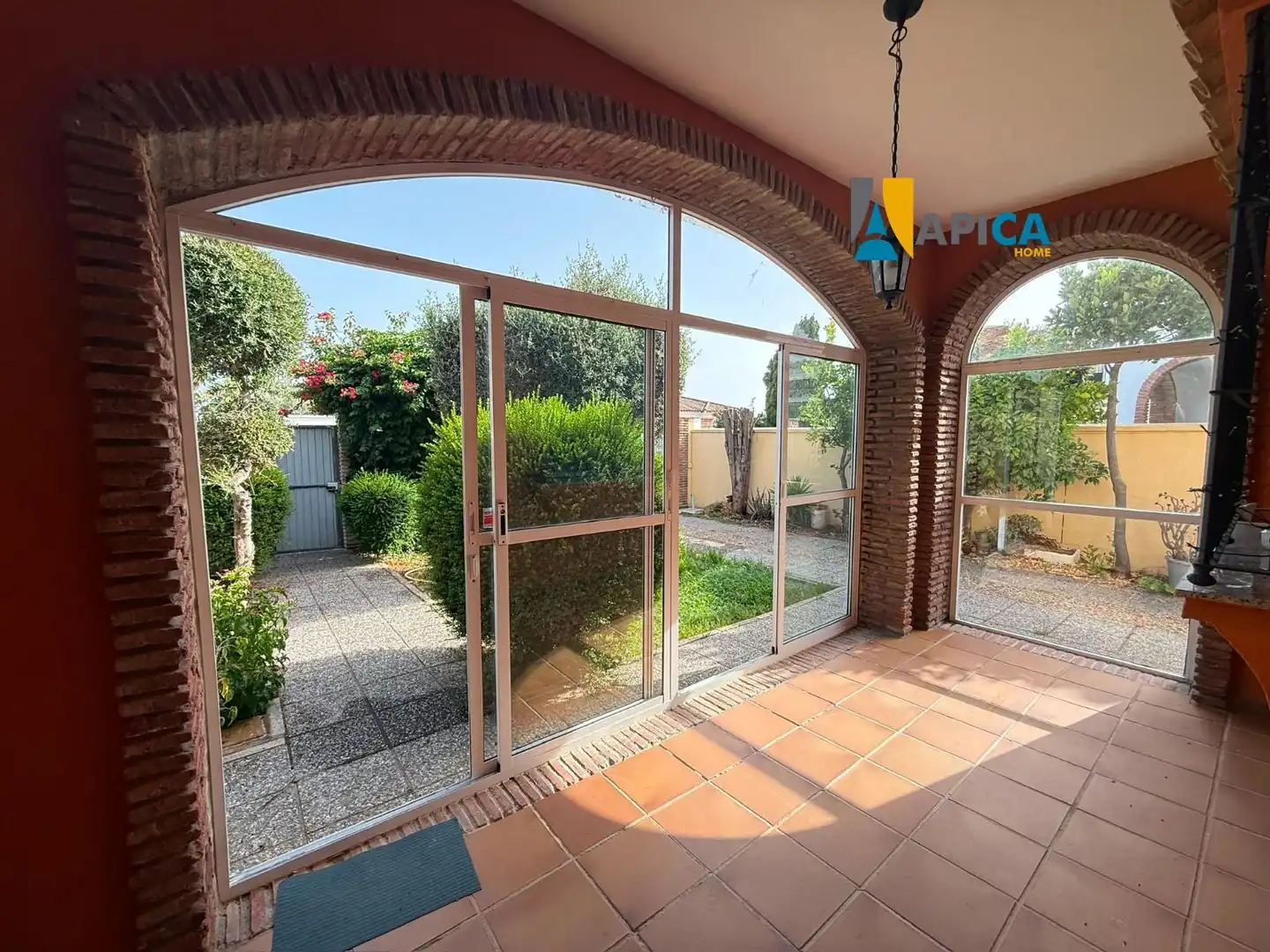 Jardí de Casa o xalet en venda en Chiclana de la Frontera amb Terrassa i Moblat