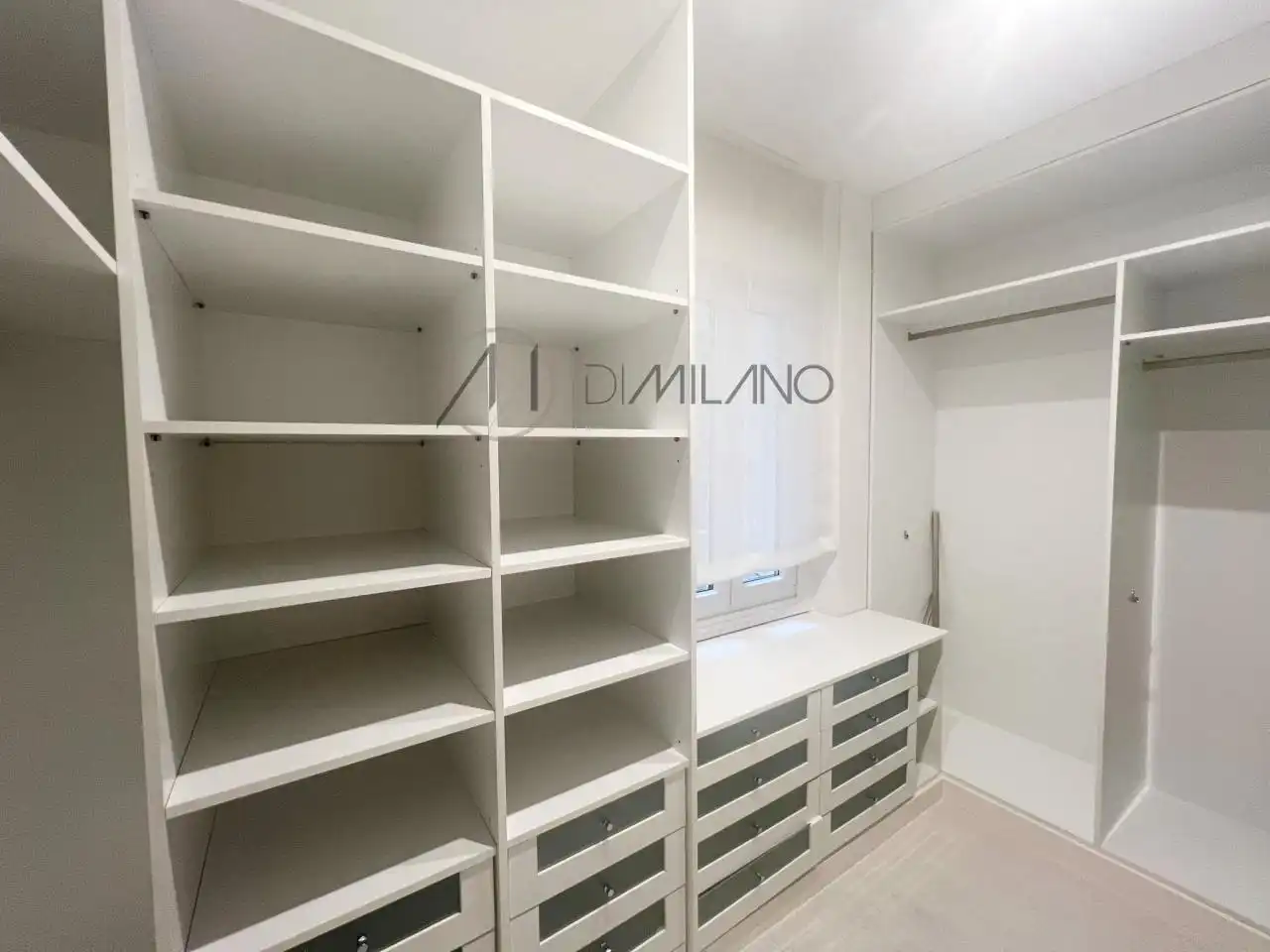 Bedroom of Flat for rent in Vigo   with Heating
