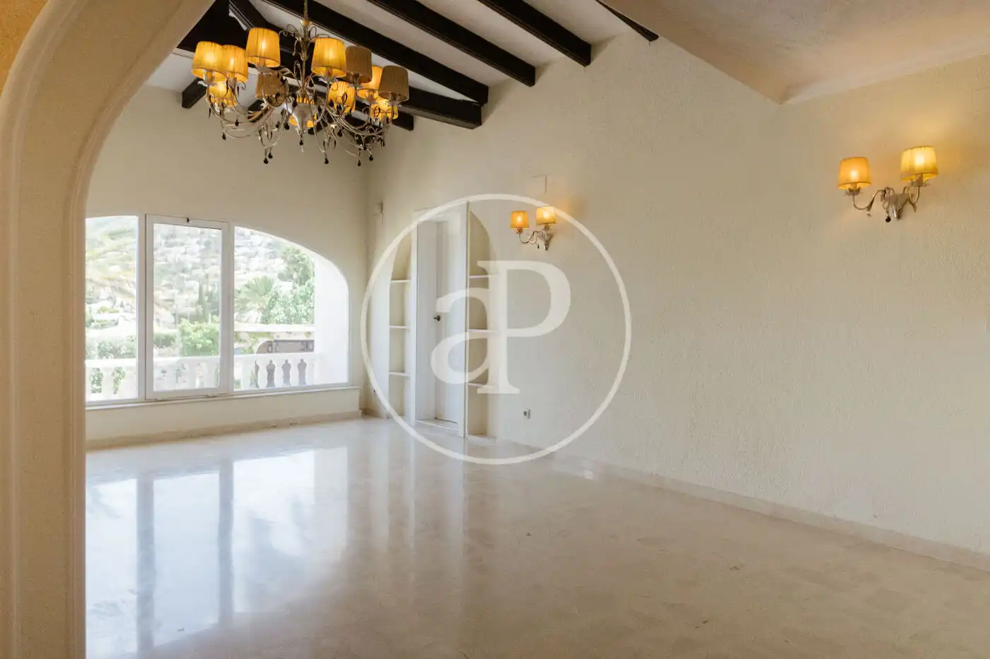 Sala de estar de Casa o chalet en venta en Calpe / Calp con Aire acondicionado, Calefacción y Jardín privado