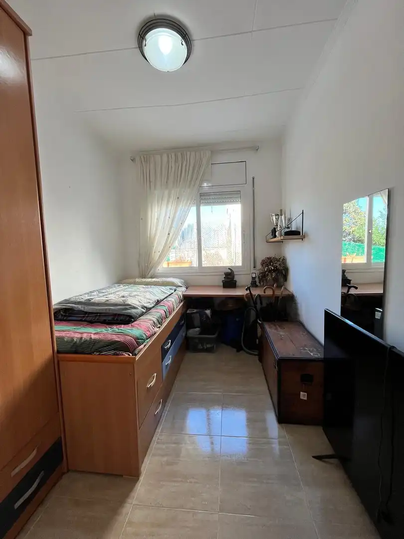 Habitación de Casa o chalet en venta en Sant Boi de Llobregat