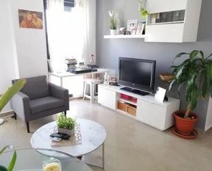 Sala d'estar de Pis en venda en  Cádiz Capital amb Aire condicionat, Calefacció i Parquet