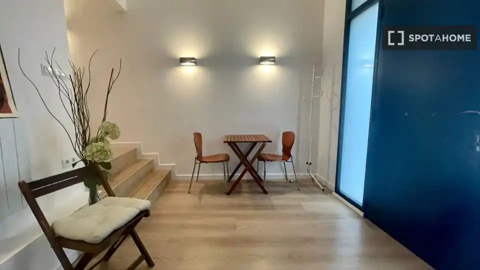 Habitació a Sant Gervasi- Galvany