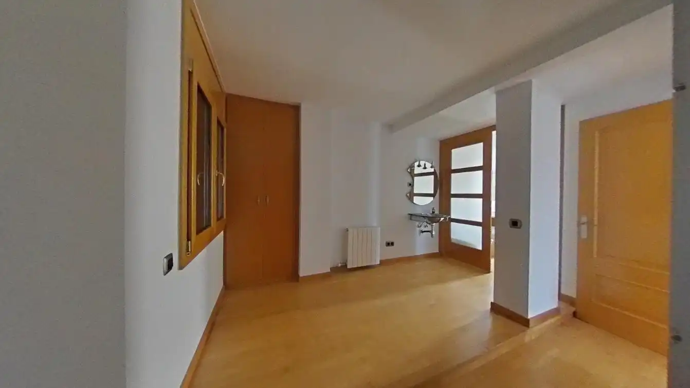 Dúplex en venta en Cerdanyola del Vallès con Calefacción y Terraza