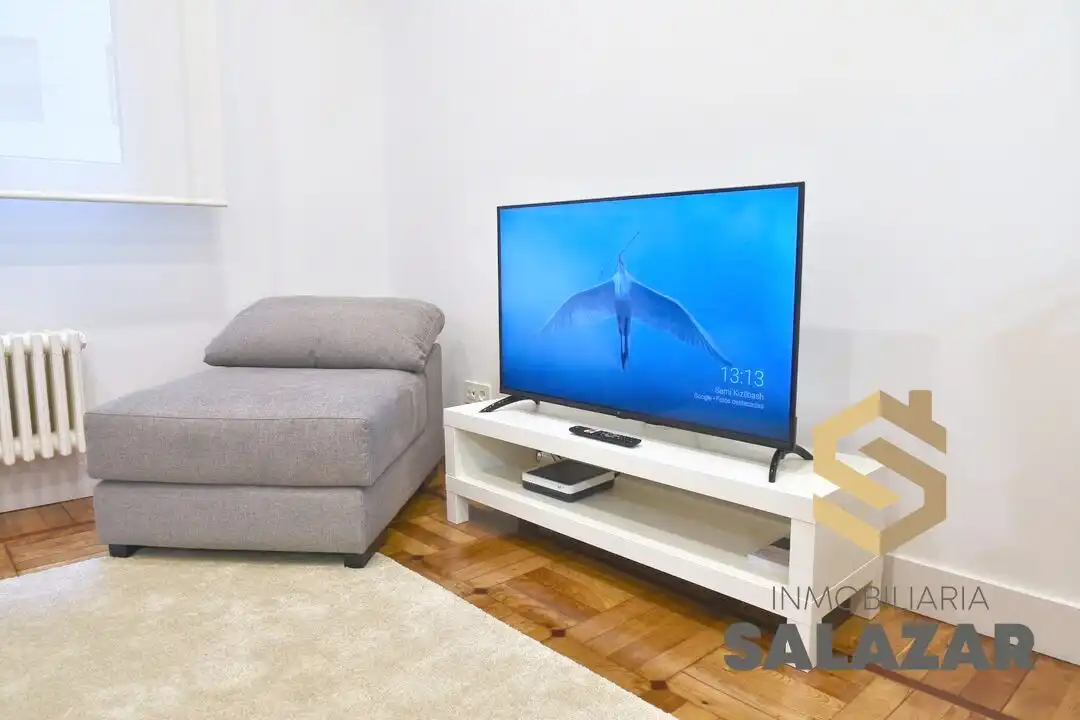Sala de estar de Piso de alquiler en Bilbao  con Calefacción