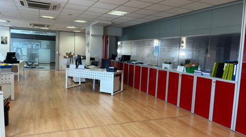 Foto 4 von Fabrikhallen zur Miete in Landatxu Kalea, 8, Derio, Bizkaia