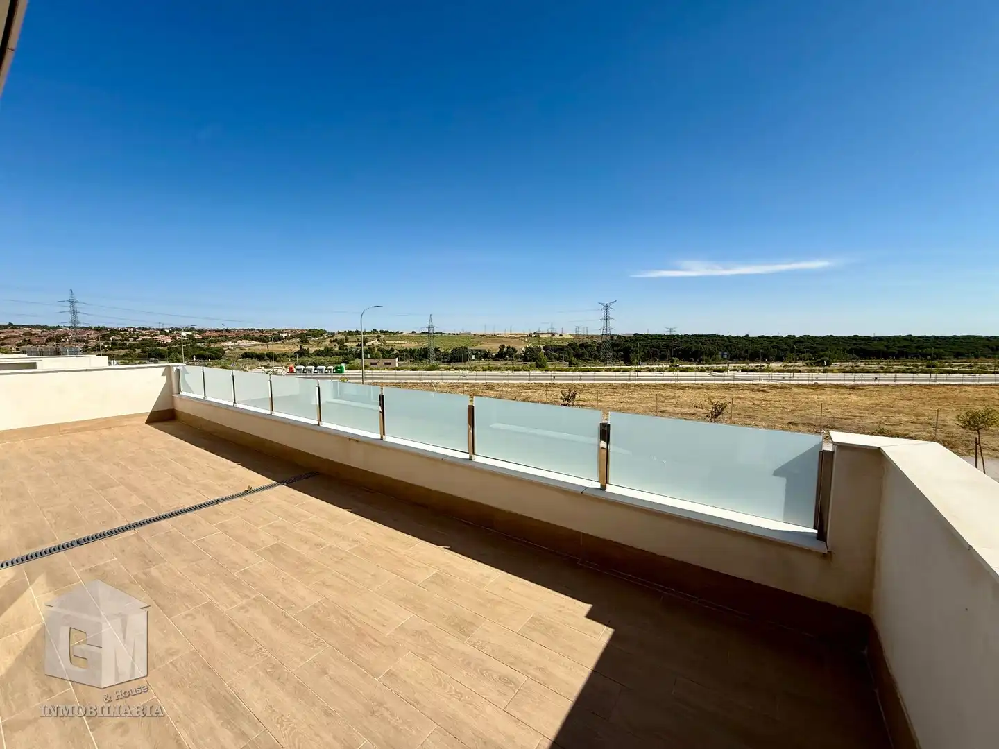 Terrassa de Casa adosada en venda en Villaviciosa de Odón amb Calefacció, Jardí privat i Terrassa