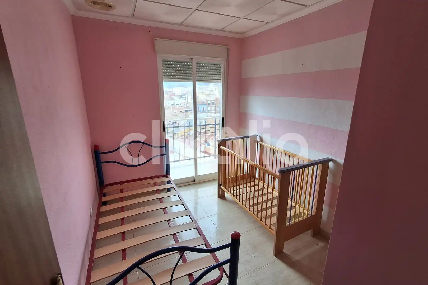 Habitación de Piso en venta en Crevillent con Terraza