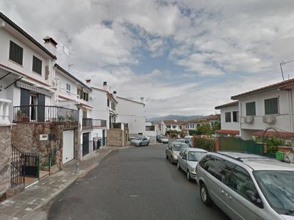 Vista exterior de Casa adosada de lloguer en Plasencia amb Aire condicionat, Calefacció i Terrassa