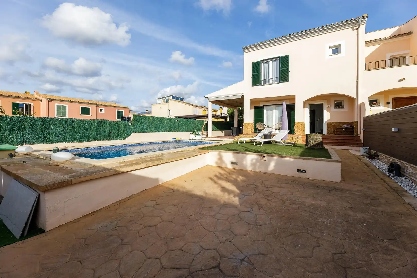 Piscina de Casa adosada en venda en Llucmajor amb Calefacció, Jardí privat i Terrassa