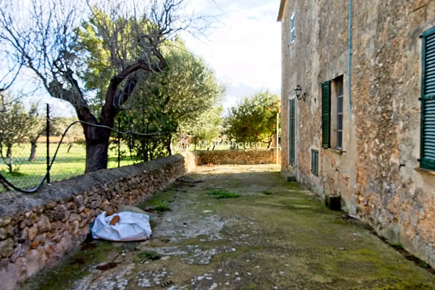 Vista exterior de Finca rústica en venda en  Palma de Mallorca amb Jardí privat, Terrassa i Traster