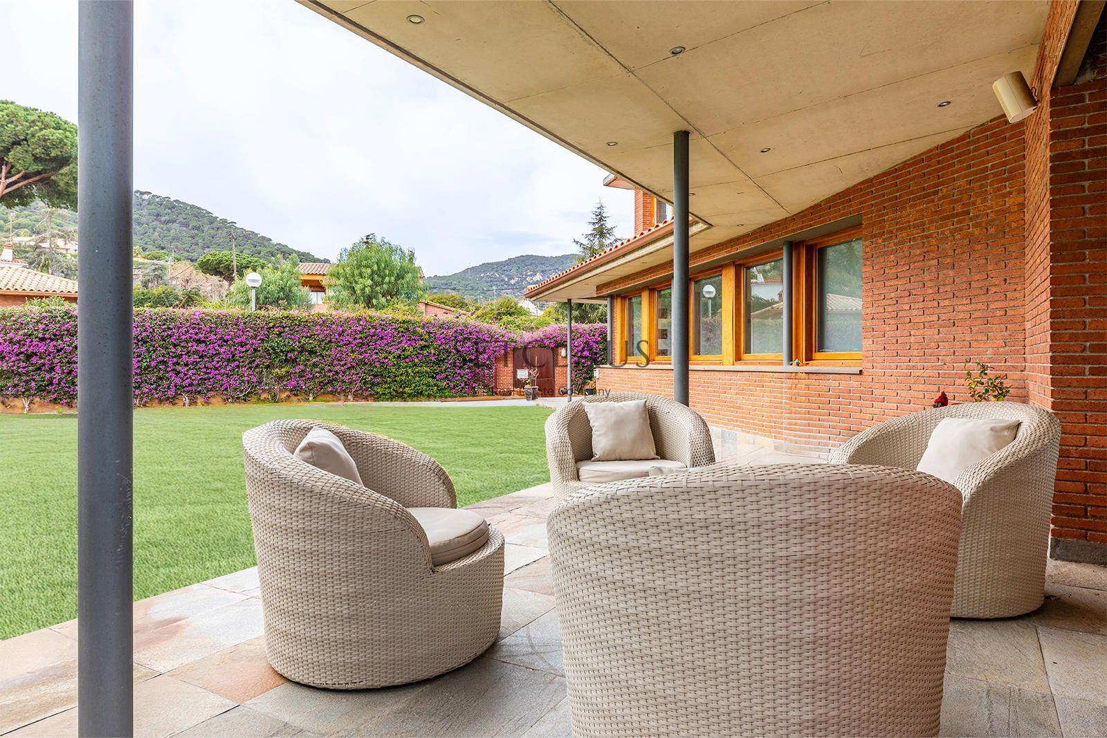 Terrassa de Casa o xalet en venda en Cabrera de Mar amb Aire condicionat, Calefacció i Jardí privat